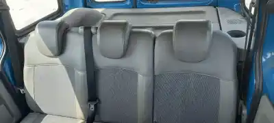 Здавання транспортного засобу renault kangoo (f/kc0) authentique 4x4 року 2003 потужний f9q 37