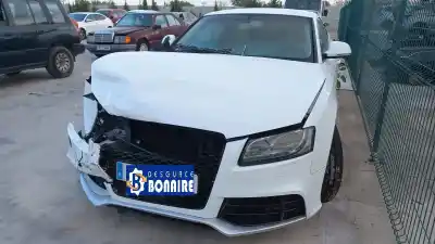 Veicolo di demolizione AUDI                                               A5 COUPE (8T)                                                                                                                                                                                                                                              2.7 TDI                                                                                                                                                                                                                                                    dell'anno 2008 alimentato CAM
