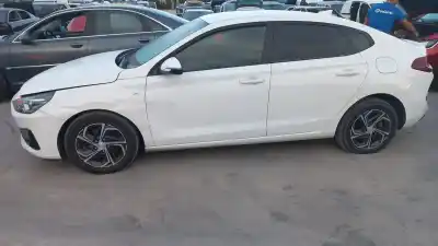 Scrapping Vehicle hyundai i30 fastback tecno of the year 2018 powered d4fe