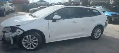 Veículo de Sucata toyota corolla touring sports (e21) hybrid active do ano 2023 alimentado 2zr