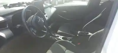 Veículo de Sucata toyota corolla touring sports (e21) hybrid active do ano 2023 alimentado 2zr