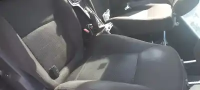 Véhicule à la ferraille ford mondeo berlina (ca2) trend de l'année 2008 alimenté qxba