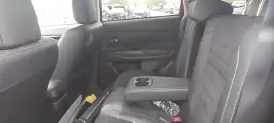 Veículo de Sucata mitsubishi outlander (gf0) phev kaiteki 4wd do ano 2016 alimentado 4b11 s61+y61