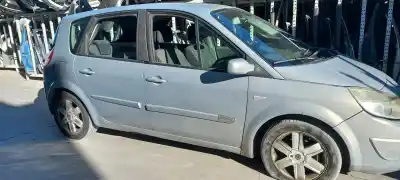 Здавання транспортного засобу renault scenic ii pack authentique року 2003 потужний k4m t7