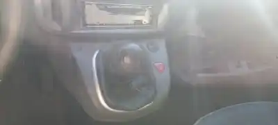 Здавання транспортного засобу renault scenic ii pack authentique року 2003 потужний k4m t7