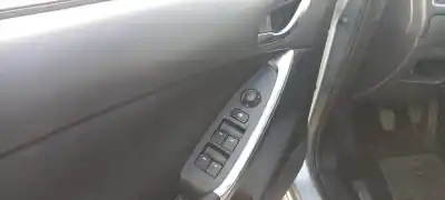 Здавання транспортного засобу mazda cx-5 skyactiv року 2015 потужний sh