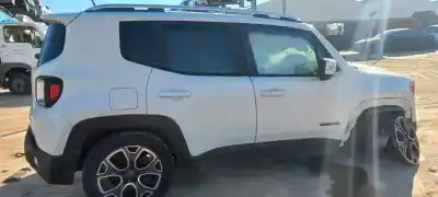 Veículo de Sucata jeep renegade suv do ano 2014 alimentado 55263113