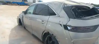 Veículo de Sucata citroen ds 7 crossback bluehdi do ano 2021 alimentado yh01