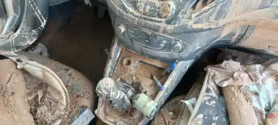 Veículo de Sucata ford transit courier trend do ano 2018 alimentado xwcb