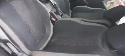 Vehicul casat peugeot 308 sw 1.2 12v e-thp al anului 2015 alimentat hn02