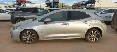 Veículo de Sucata toyota corolla (e21) style do ano 2022 alimentado 2zr