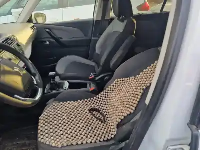 Veicolo di demolizione citroen c4 grand picasso spacetourer dell'anno 2018 alimentato yh01