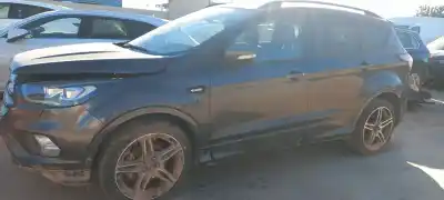 Здавання транспортного засобу ford kuga (cbs) ecoboost року 2018 потужний 