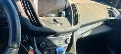 Здавання транспортного засобу ford kuga (cbs) ecoboost року 2018 потужний 