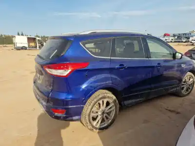 Здавання транспортного засобу ford kuga (cbs) titanium s року 2015 потужний t8ma