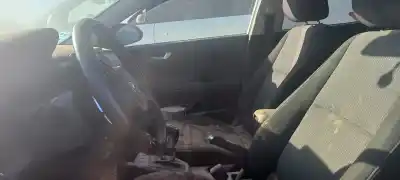 Veicolo di demolizione kia stonic (ybcuv) concept dell'anno 2020 alimentato 