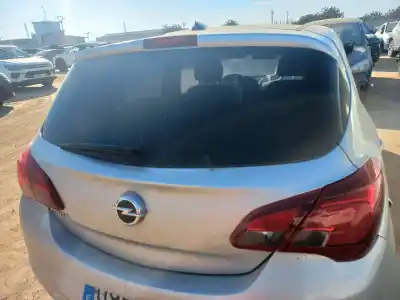 Veículo de Sucata opel corsa e design line do ano 2016 alimentado 