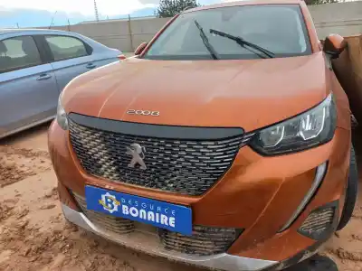 Véhicule à la ferraille peugeot                                            2008 (p2)                                                                                                                                                                                                                                                  bluehdi                                                                                                                                                                                                                                                    de l'année 2020 alimenté 