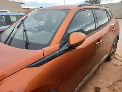 Véhicule à la ferraille peugeot                                            2008 (p2)                                                                                                                                                                                                                                                  bluehdi                                                                                                                                                                                                                                                    de l'année 2020 alimenté 