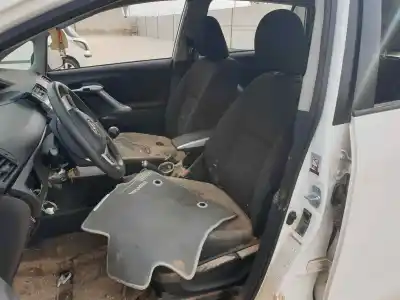 Scrapping Vehicle toyota verso advance of the year 2011 powered 1ad