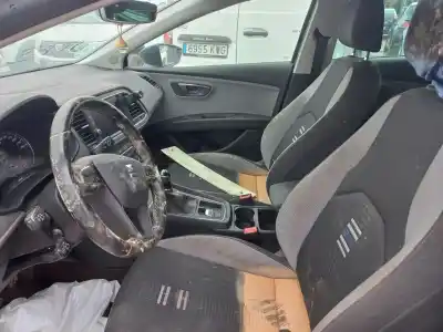 Veículo de Sucata seat leon st (5f8) style 131 cv / 96 kw do ano 2019 alimentado 