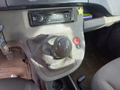 Scrapping Vehicle renault kangoo combi of the year 2008 powered k9k