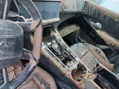 Veículo de Sucata citroen ds 7 ds 7 crossback buehdi do ano 2018 alimentado 