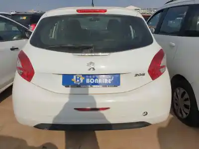 Здавання транспортного засобу peugeot 208 acces року 2013 потужний 8h01