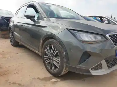Veículo de Sucata seat arona style do ano 2024 alimentado dusa