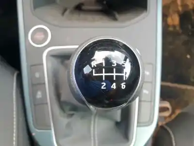 Veículo de Sucata seat arona style do ano 2024 alimentado dusa