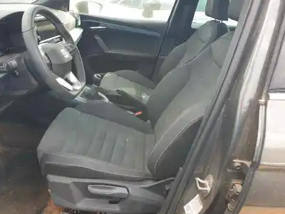 Veículo de Sucata seat arona style do ano 2024 alimentado dusa