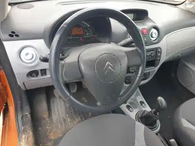 Veículo de Sucata citroen c3 pluriel exclusive do ano 2005 alimentado 
