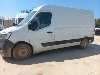Véhicule à la ferraille renault master iii furgón de l'année 2024 alimenté 