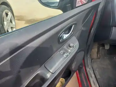 Scrapping Vehicle renault clio iv life of the year 2015 powered k9k b6