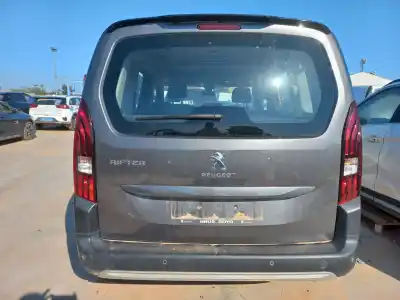 Vehicul casat peugeot rifter active standard al anului 2022 alimentat yh01