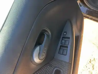 Scrapping Vehicle nissan note (e11e) tekna premium of the year 2006 powered cr14