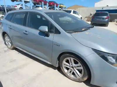 Vehicul casat toyota corolla touring sports (e21) hybrid al anului 2024 alimentat 