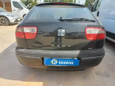 Здавання транспортного засобу seat leon (1m1) signa року 2005 потужний axr