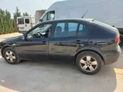 Здавання транспортного засобу seat leon (1m1) signa року 2005 потужний axr