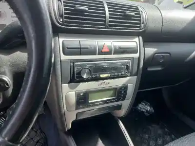 Здавання транспортного засобу seat leon (1m1) signa року 2005 потужний axr