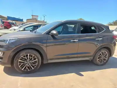 Veículo de Sucata hyundai tucson klass bluedrive do ano 2019 alimentado d4fe