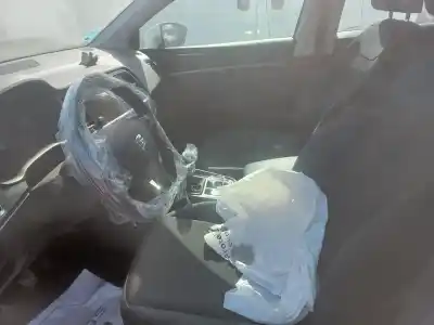 Veículo de Sucata seat ateca (kh7) style do ano 2021 alimentado 