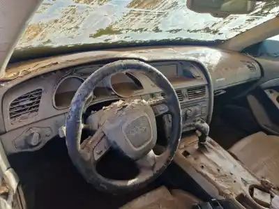 Sloopvoertuig audi a5 coupe (8t) essence van het jaar 2011 aangedreven cdnb