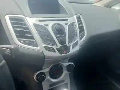 Veículo de Sucata ford fiesta (cb1) active do ano 2009 alimentado 