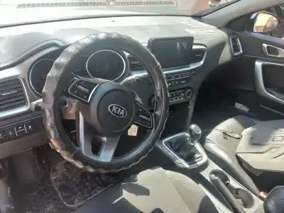 Veículo de Sucata kia ceed concept do ano 2019 alimentado d4fe