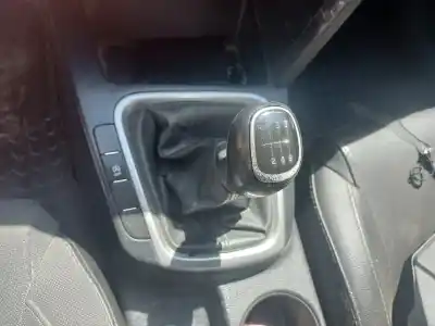 Veículo de Sucata kia ceed concept do ano 2019 alimentado d4fe