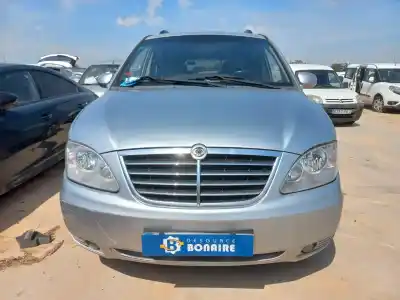 Здавання транспортного засобу ssangyong rodius premium року 2009 потужний d27dt