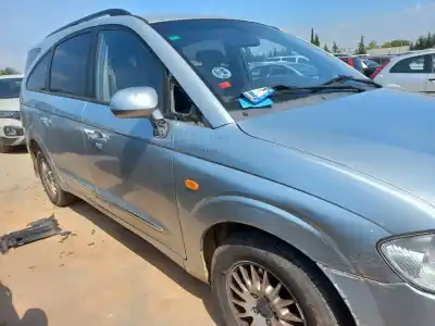 Здавання транспортного засобу ssangyong rodius premium року 2009 потужний d27dt