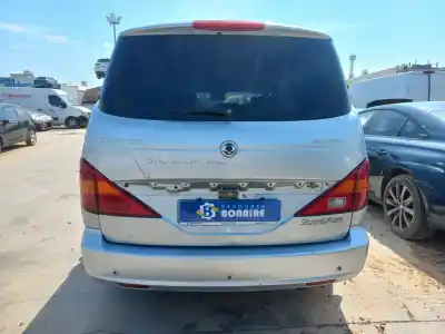 Здавання транспортного засобу ssangyong rodius premium року 2009 потужний d27dt