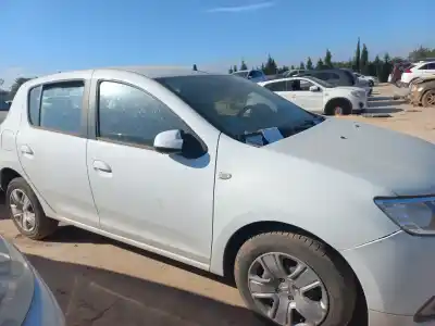 Здавання транспортного засобу dacia sandero essential року 2019 потужний  Здавання транспортного засобу dacia sandero essential року 2019 потужний